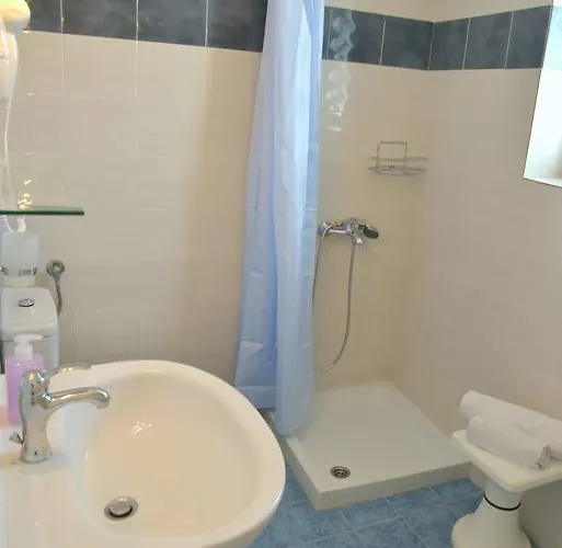 Sea Sun Peran Triovasalos