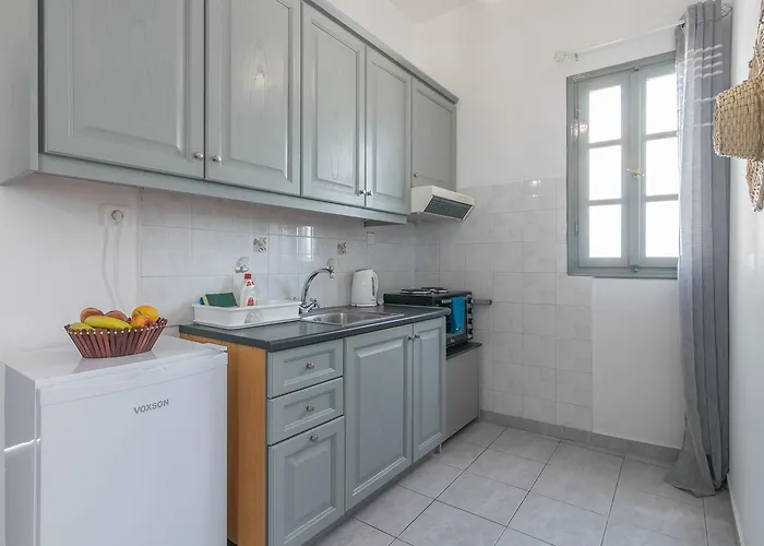 شقة Sea Sun Peran Triovasalos